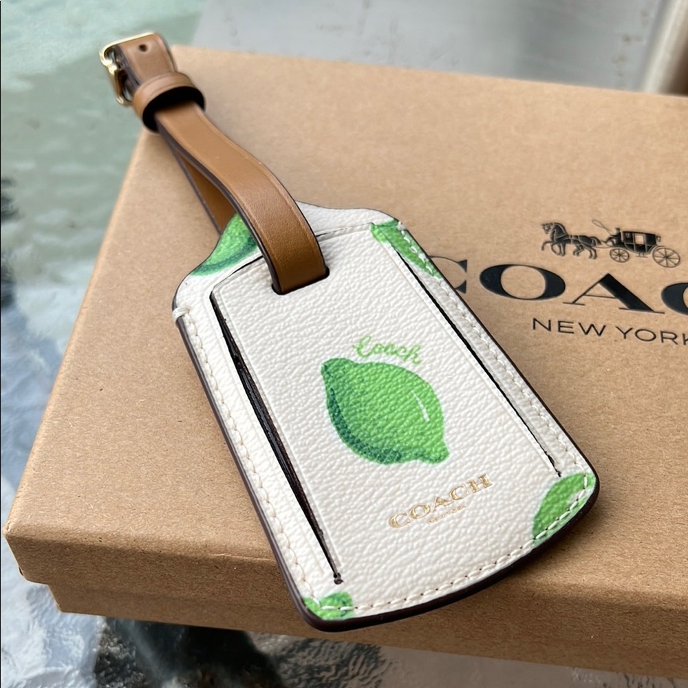 Coach leather ID tag NWOT
